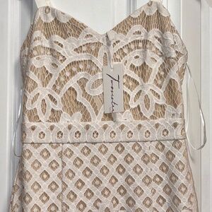 Brand New Woman White Lace Dress
